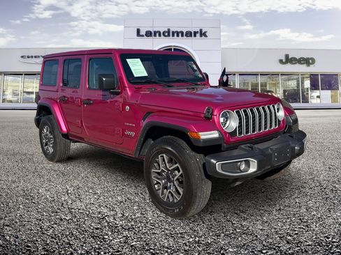 Used 2024 Jeep Wrangler Sahara w/ Safety Group AWD/4WD image 20