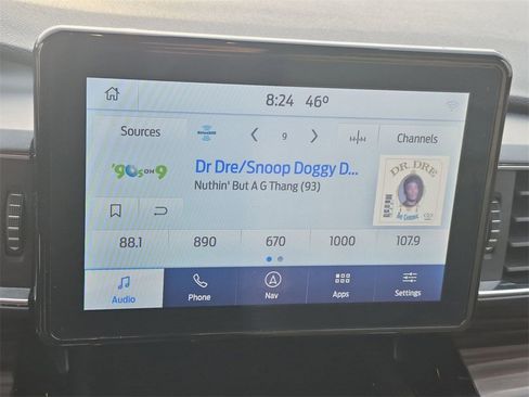 Used 2022 Ford Explorer Limited w/ Equipment Group 301A image 16