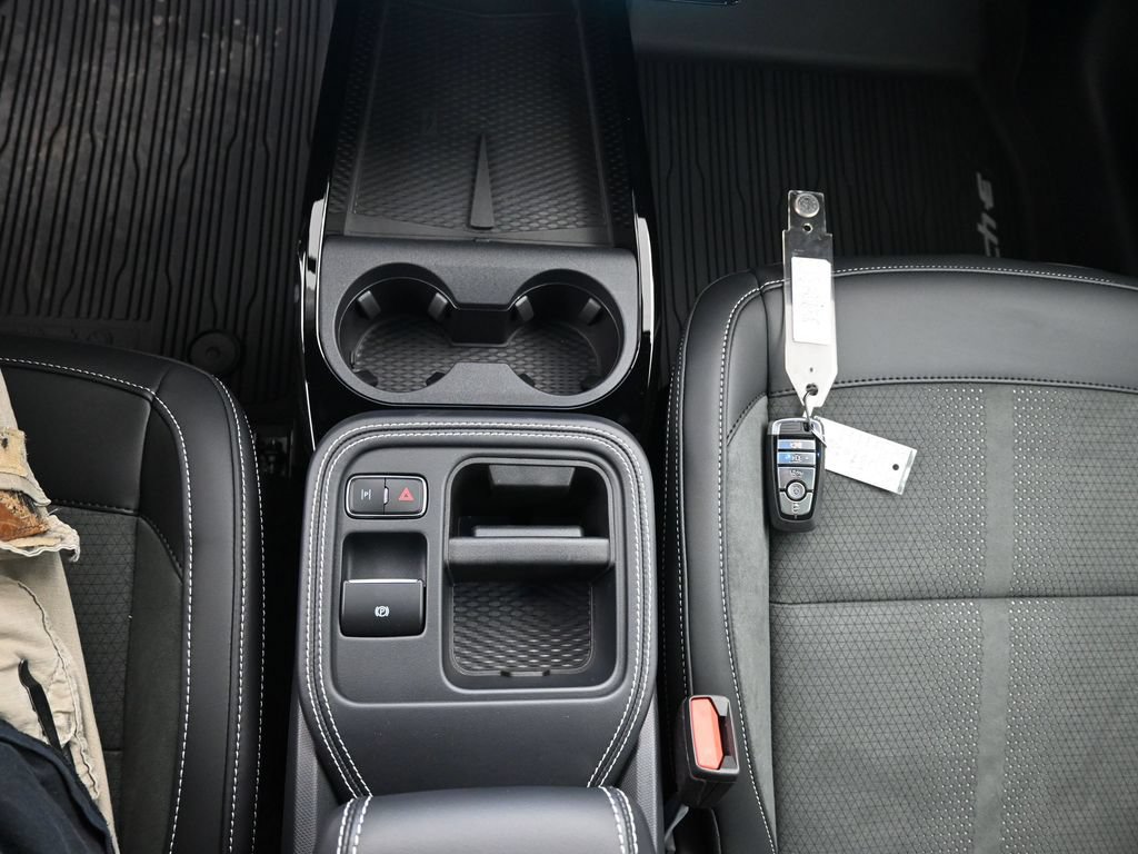 New 2025 Ford Mustang Mach-E GT w/ Interior Protection Package AWD/4WD image 31