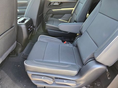 New 2026 Chevrolet Tahoe Premier AWD/4WD image 8
