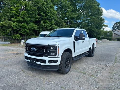 Used 2023 Ford F250 XL w/ STX Appearance Package AWD/4WD image 25