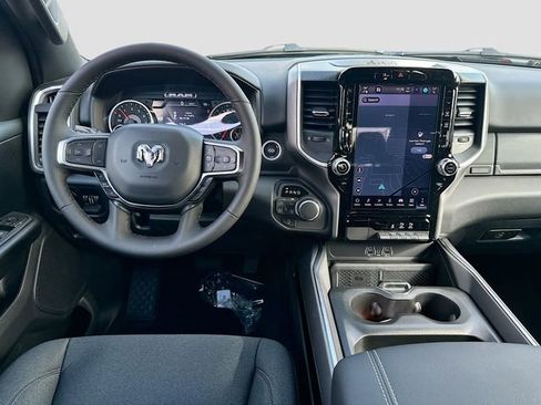 New 2026 RAM 1500 4x4 Crew Cab image 24