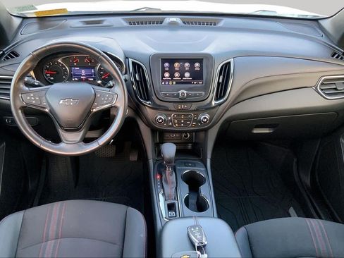 Used 2022 Chevrolet Equinox RS w/ LPO, Floor Liner Package FWD image 14