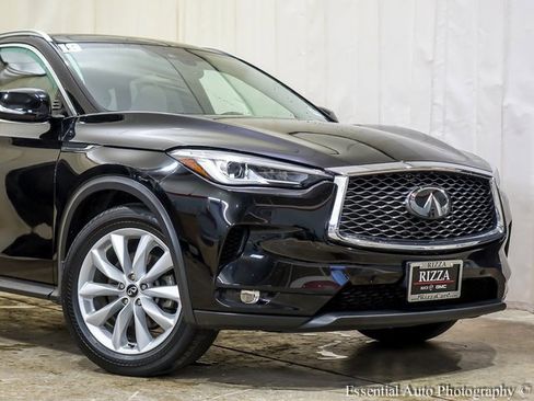 Used 2019 INFINITI QX50 Essential w/ Premium Heat Package image 5