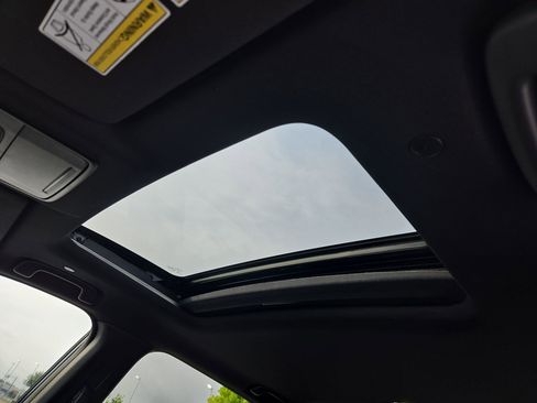 Used 2025 Honda CR-V Sport-L image 16