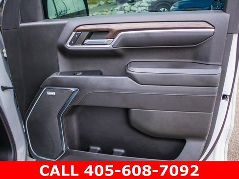 Used 2022 GMC Sierra 1500 SLT AWD/4WD image 13