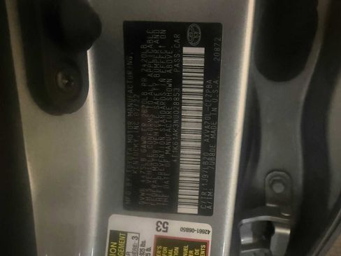 Used 2022 Toyota Camry XSE image 39