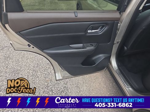 Used 2023 Nissan Rogue SL w/ SL Premium Package FWD image 32