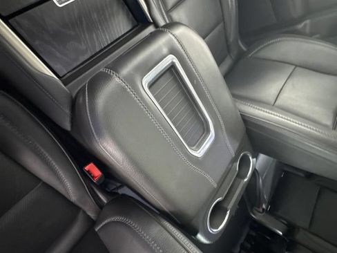 Used 2021 GMC Yukon Denali w/ Denali Premium Package RWD image 37