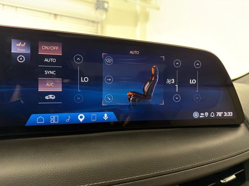 Used 2025 Cadillac CT5 Premium Luxury w/ Sun And Sound Package RWD image 23