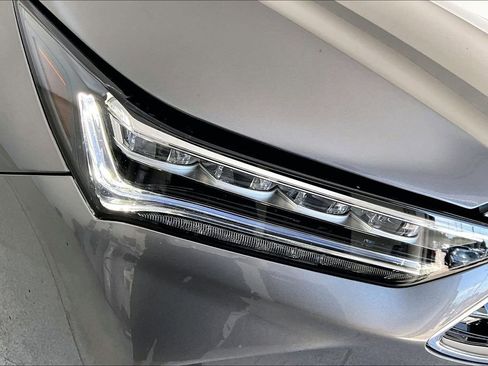 Certified 2026 Acura MDX FWD w/ Technology Package image 37