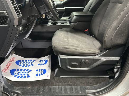 Used 2019 Ford F150 XLT w/ Equipment Group 302A Luxury AWD/4WD image 9