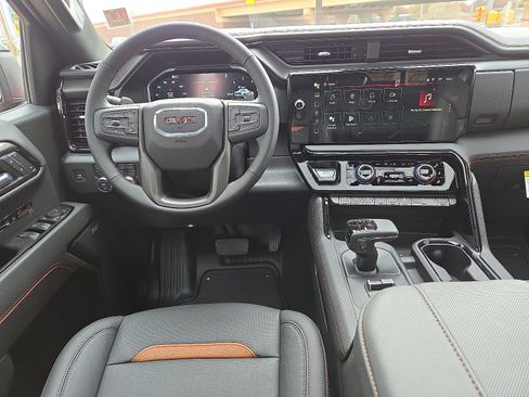 New 2026 GMC Sierra 1500 AT4 w/ AT4 Premium Package image 9