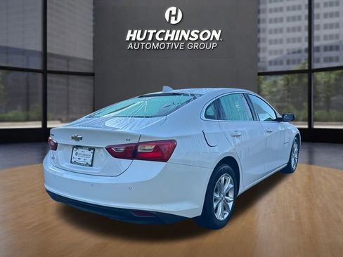 Certified 2024 Chevrolet Malibu LT image 3