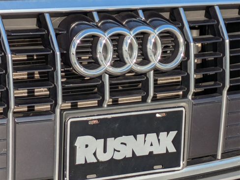 Used 2023 Audi Q3 2.0T Premium w/ Convenience Package image 25