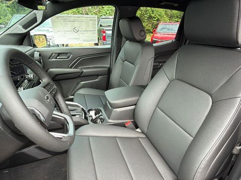 New 2026 Chevrolet Colorado Trail Boss AWD/4WD image 14