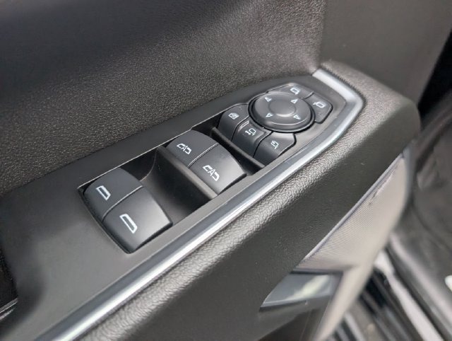 Used 2025 Chevrolet Silverado 3500 High Country w/ High Country Premium Package AWD/4WD image 13