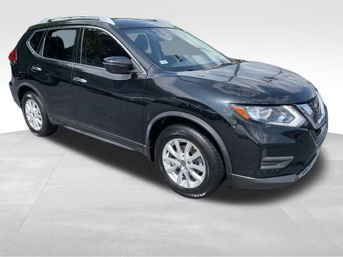 Used 2020 Nissan Rogue SV FWD image 7