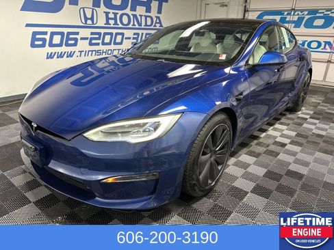 Used 2021 Tesla Model S Plaid image 1