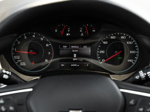 Used 2024 Chevrolet Malibu LS w/ Driver Confidence Package FWD image 23
