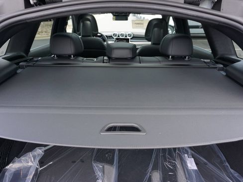 Certified 2025 Mercedes-Benz GLC 300 4MATIC image 55