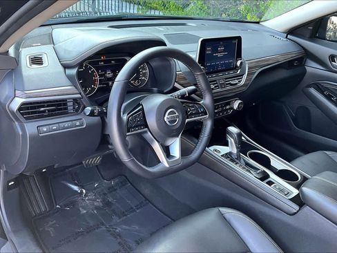 Used 2022 Nissan Altima 2.5 Platinum AWD/4WD image 19