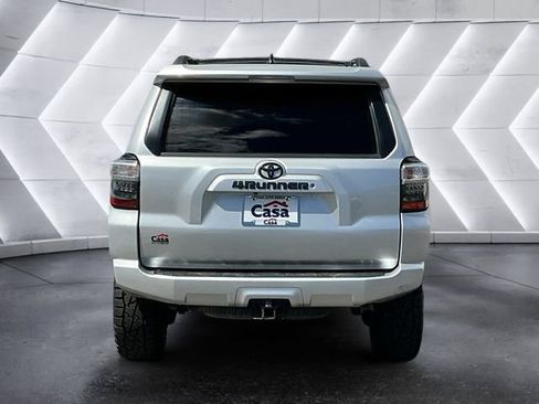 Used 2020 Toyota 4Runner SR5 image 9