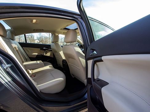 Used 2011 Buick Regal CXL w/ RL6 Preferred Equipment Group image 22