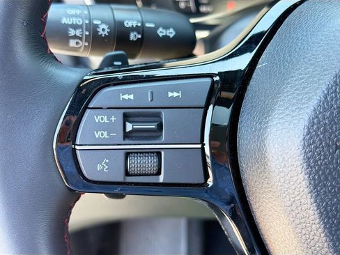 Used 2025 Honda Pilot Black Edition image 20