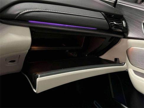 Used 2025 Acura RDX SH-AWD w/ Advance Package image 32