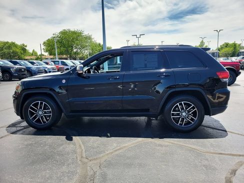 Used 2017 Jeep Grand Cherokee Trailhawk w/ Trailhawk Luxury Group AWD/4WD image 6