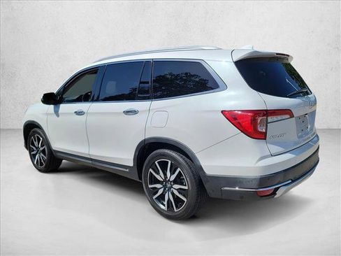 Used 2021 Honda Pilot Touring image 7