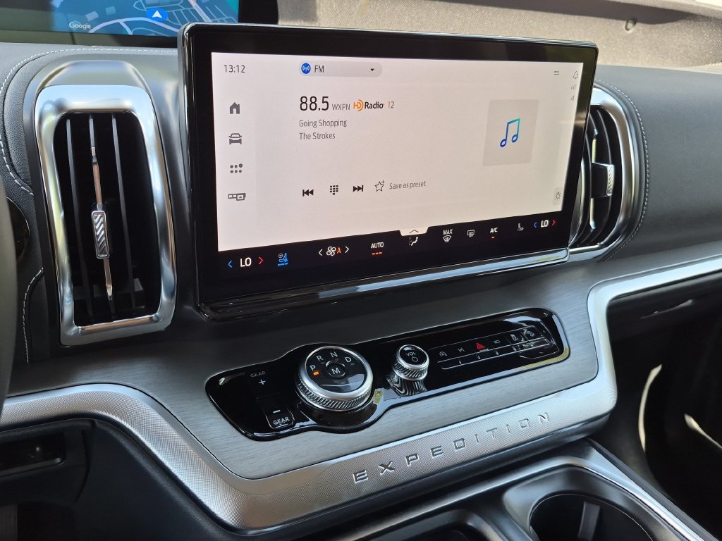 New 2027 Ford Expedition Platinum AWD/4WD image 18