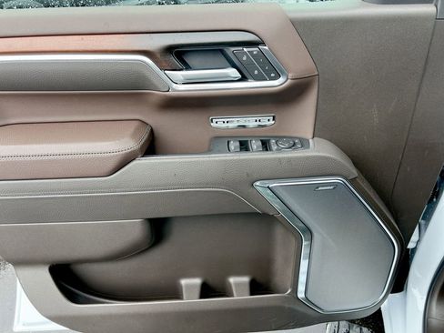New 2026 GMC Sierra 1500 Denali AWD/4WD image 19
