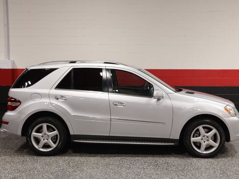 Used 2009 Mercedes-Benz ML 550 4MATIC image 7