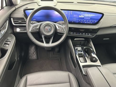 Used 2025 Buick Envision Preferred AWD/4WD image 10