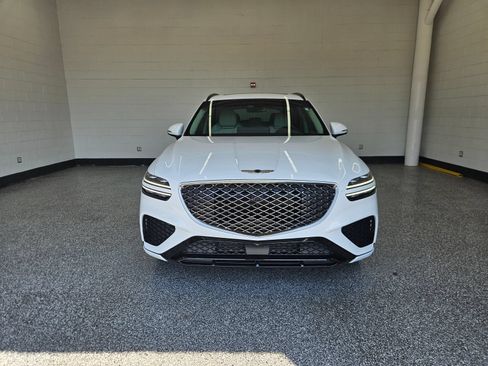 Used 2025 Genesis GV70 3.5T Sport w/ Sport Prestige Package AWD/4WD image 8