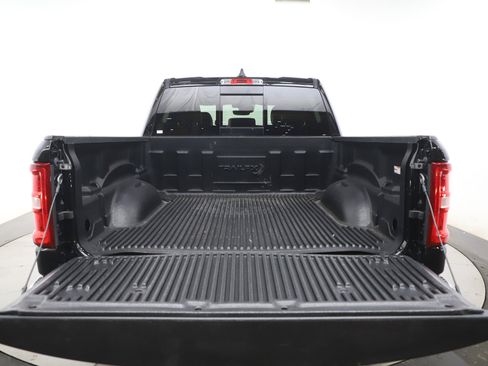 Used 2025 RAM 1500 Laramie AWD/4WD image 16