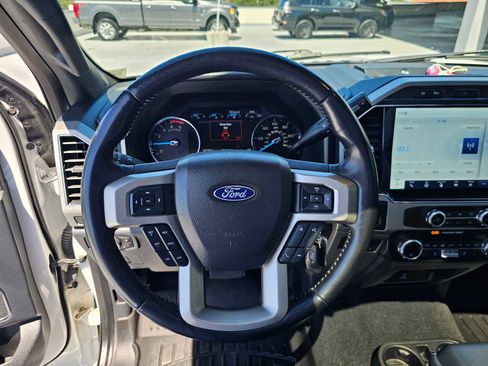 Used 2024 Ford F250 Lariat w/ Black Appearance Package AWD/4WD image 22