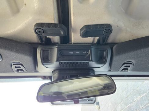 Used 2024 Jeep Wrangler Unlimited AWD/4WD image 22
