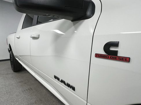 Used 2024 RAM 3500 Laramie w/ Night Edition image 16