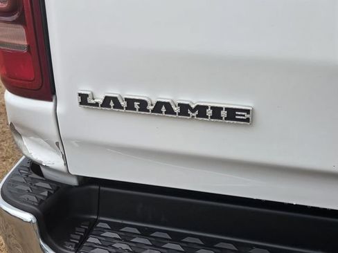 Used 2020 RAM 1500 Laramie AWD/4WD image 9