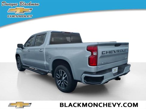 Used 2022 Chevrolet Silverado 1500 RST w/ Convenience Package II image 5