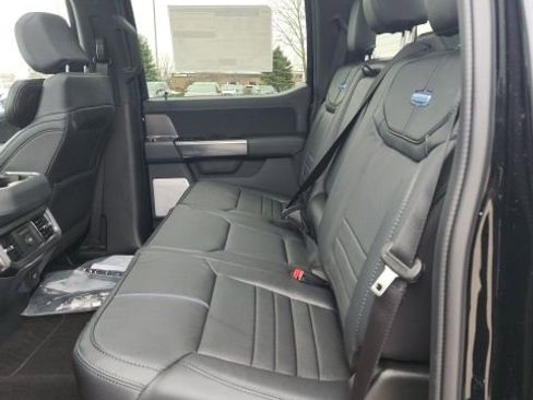 New 2026 Ford F350 Platinum w/ Tremor Off-Road Package AWD/4WD image 33
