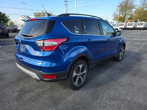 Used 2018 Ford Escape SEL image 3