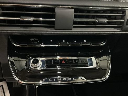 Used 2024 Lincoln Corsair AWD w/ Equipment Group 101A image 14