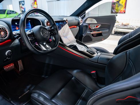 Used 2022 Mercedes-Benz SL 55 AMG 4MATIC image 9