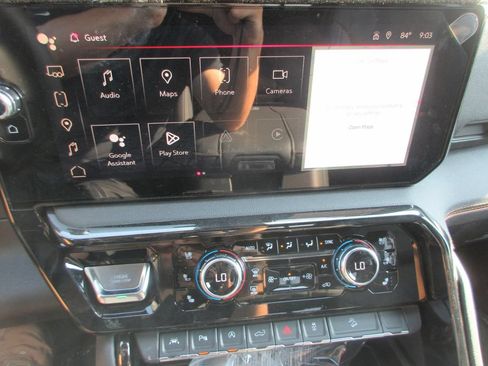 New 2026 GMC Sierra 1500 AT4 w/ AT4 Premium Package AWD/4WD image 21
