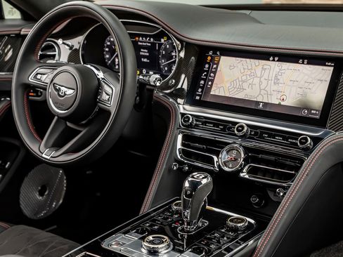 Certified 2023 Bentley Flying Spur W12 image 36