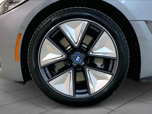 Certified 2023 BMW i4 eDrive35 image 11